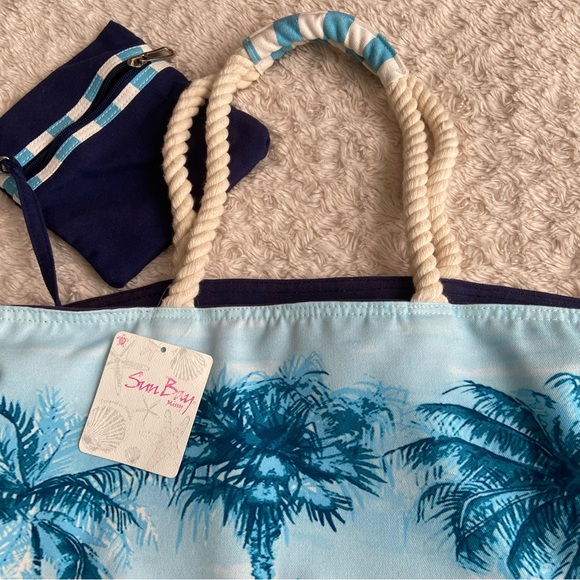NEW Sun Bay Oversized Beach Bag Palm Trees and Detachable Pouch NWT - Picture 12 of 13